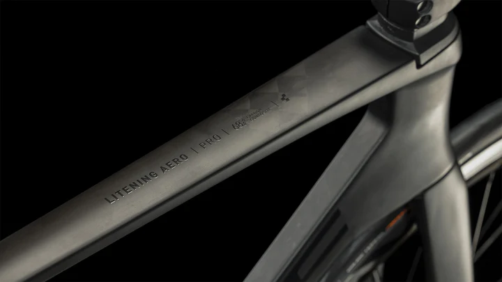 CUBE LITENING AERO C:68X PRO CARBON & BLACK