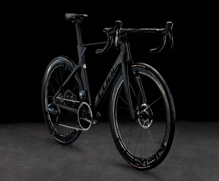CUBE LITENING AERO C:68X PRO CARBON & BLACK