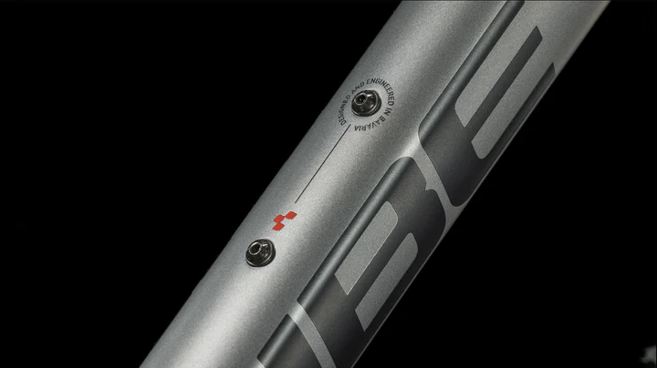 CUBE AIM EX 2X GREY & RED